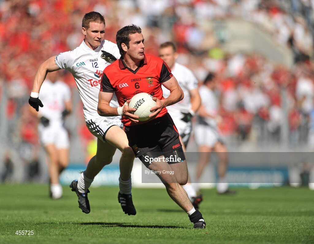 29 August 2010; Kevin McKernan, Down, in action against Eoghan O' Flaherty, Kildare. GAA Football All-Ireland Senior Championship Semi-Final, Kildare v Down, Croke Park, Dublin. Picture credit: Barry Cregg / SPORTSFILE