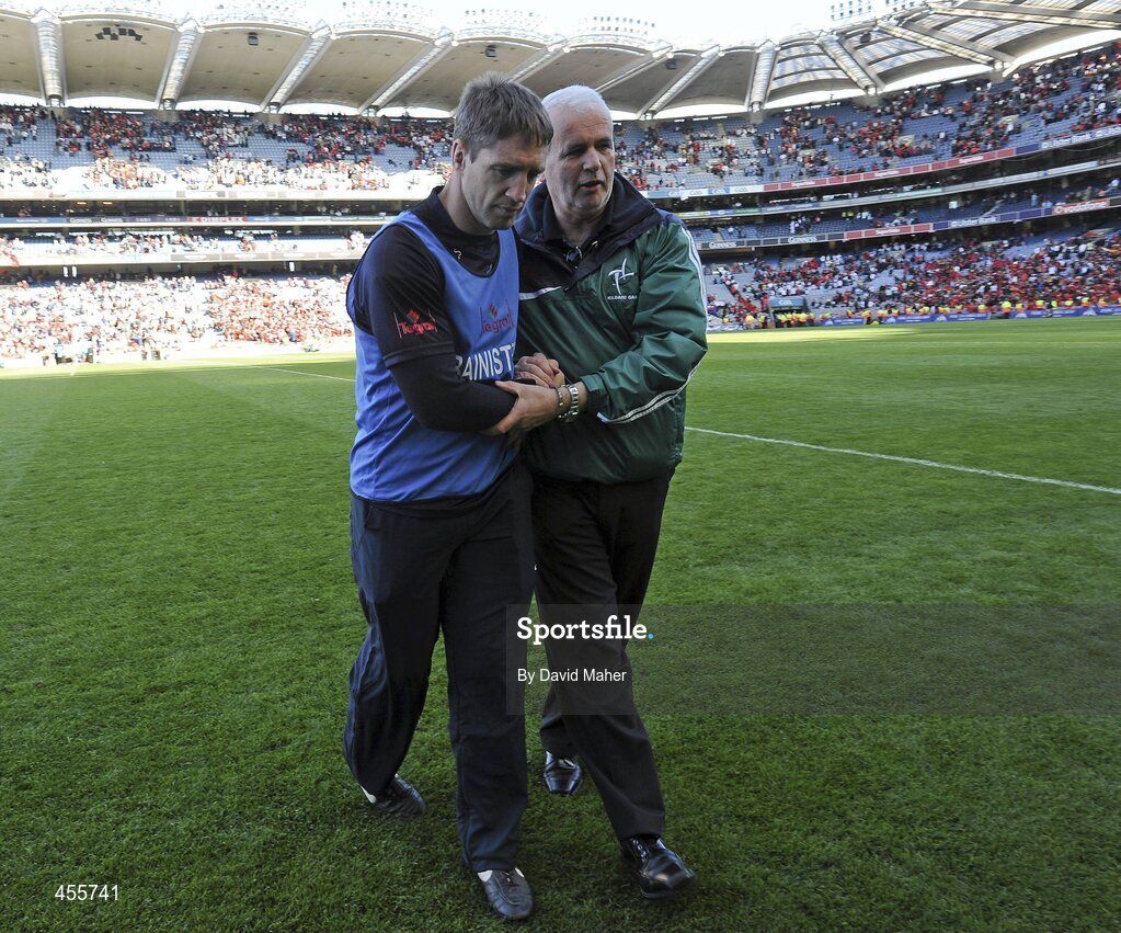 29 August 2010; Kildare manager Kieran McGeeney is consoled by Pauric Ashe, Chairman of Kildare County Board, after the final whistle. GAA Football All-Ireland Senior Championship Semi-Final, Kildare v Down, Croke Park, Dublin. Picture credit: David Maher / SPORTSFILE