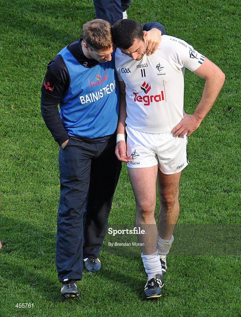 29 August 2010; Kildare manager Kieran McGeeney consoles Padraig O'Neill as they leave the pitch after the game. GAA Football All-Ireland Senior Championship Semi-Final, Kildare v Down, Croke Park, Dublin. Picture credit: Brendan Moran / SPORTSFILE