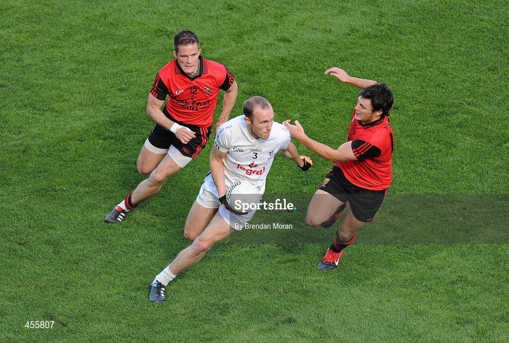 29 August 2010; Hugh McGrillen, Kildare, is put under pressure by Paul McComiskey, left, and Martin Clarke, Down. GAA Football All-Ireland Senior Championship Semi-Final, Kildare v Down, Croke Park, Dublin. Picture credit: Brendan Moran / SPORTSFILE