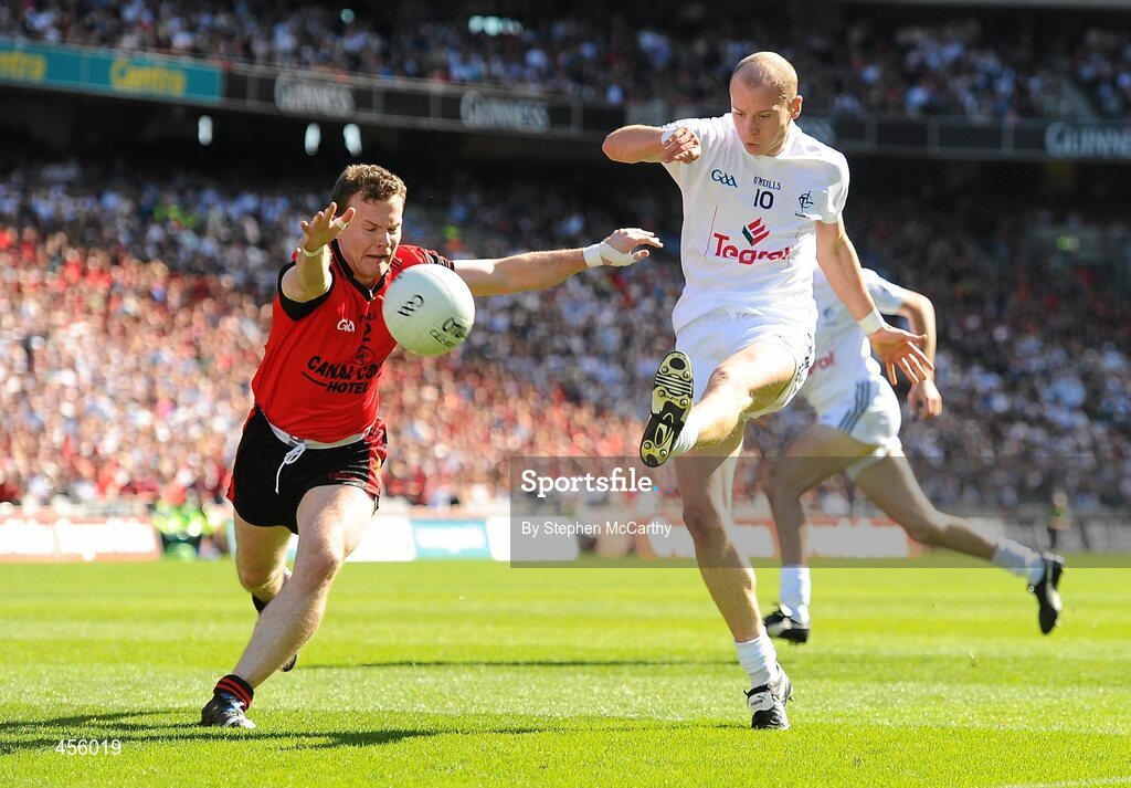 29 August 2010; James Kavanagh, Kildare, in action against Daniel McCartan, Down. GAA Football All-Ireland Senior Championship Semi-Final, Kildare v Down, Croke Park, Dublin. Picture credit: Stephen McCarthy / SPORTSFILE