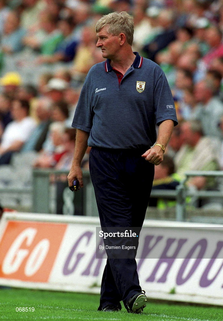 29 July 2001; Galway manager Noel Lane during the Guinness All-Ireland Senior hurling Championship Quarter-Final match between Galway and Derry at Croke Park in Dublin. Photo by Damien Eagers/Sportsfile
