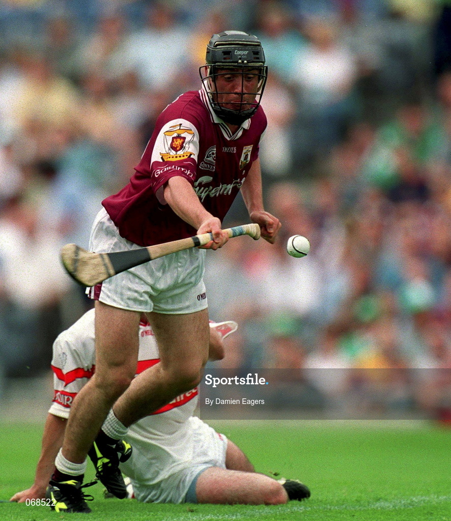 29 July 2001; Alan Kerins of Galway during the Guinness All-Ireland Senior hurling Championship Quarter-Final match between Galway and Derry at Croke Park in Dublin. Photo by Damien Eagers/Sportsfile