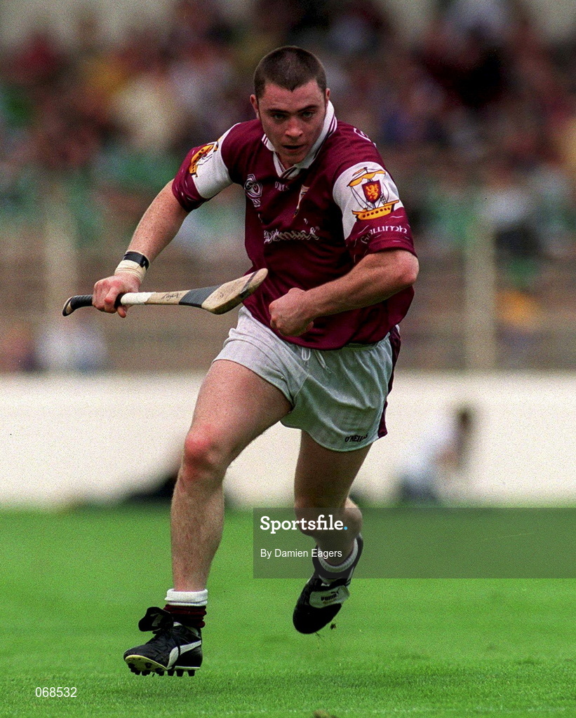 29 July 2001; Eugene Cloonan of Galway during the Guinness All-Ireland Senior hurling Championship Quarter-Final match between Galway and Derry at Croke Park in Dublin. Photo by Damien Eagers/Sportsfile