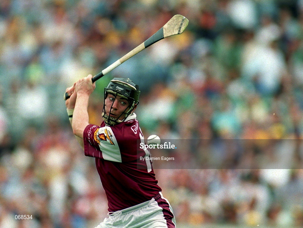 29 July 2001; Eugene Cloonan of Galway during the Guinness All-Ireland Senior hurling Championship Quarter-Final match between Galway and Derry at Croke Park in Dublin. Photo by Damien Eagers/Sportsfile