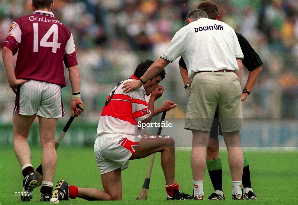 29 July 2001; Conor Murray of Derry receives medical attention during the Guinness All-Ireland Senior hurling Championship Quarter-Final match between Galway and Derry at Croke Park in Dublin. Photo by Damien Eagers/Sportsfile
