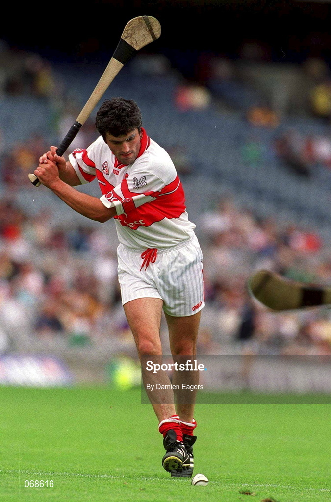 29 July 2001; Conor Murray of Derry during the Guinness All-Ireland Senior hurling Championship Quarter-Final match between Galway and Derry at Croke Park in Dublin. Photo by Damien Eagers/Sportsfile
