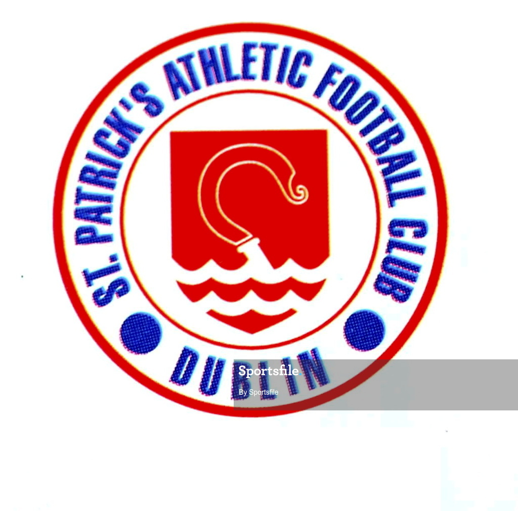 30 July 2001; St. Patrick's Athletic club crest. Photo by Sportsfile