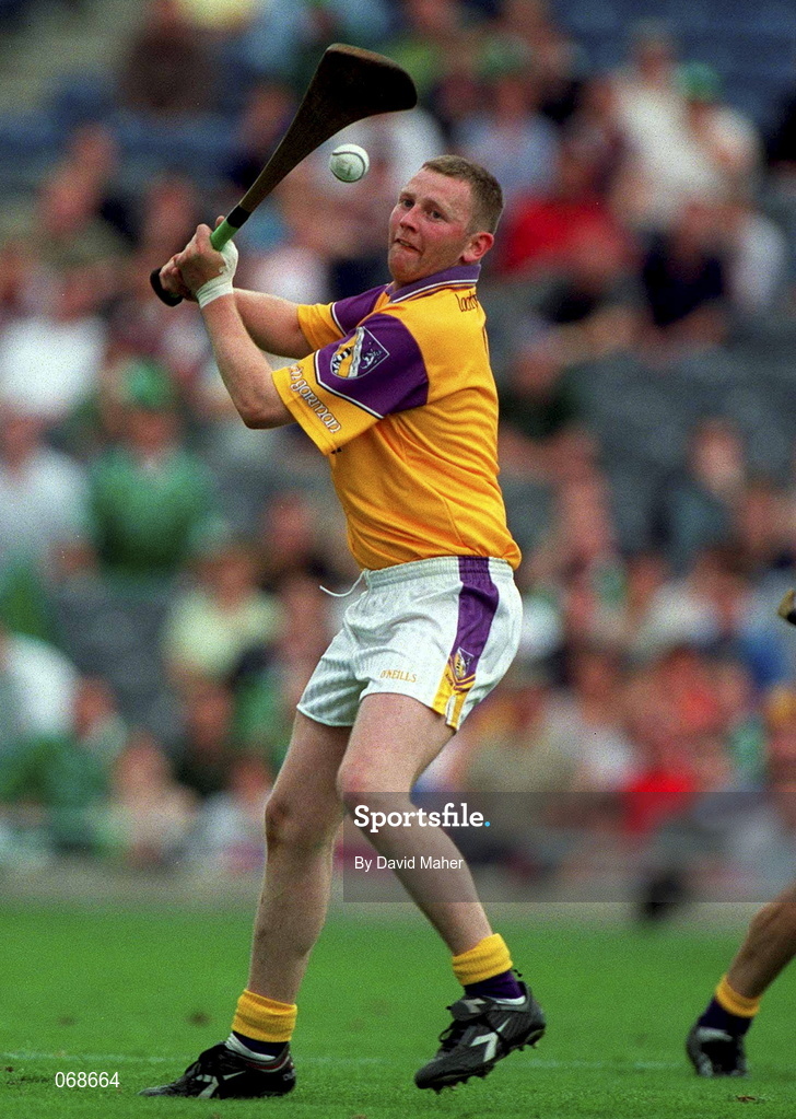 17 August 1997; Wexford goalkeeper Damien Fitzhenry scores his sides last minute penalty during the GAA All-Ireland Senior Hurling Championship Semi-Final match between Tipperary and Wexford at Croke Park in Dublin. Photo by David Maher/Sportsfile