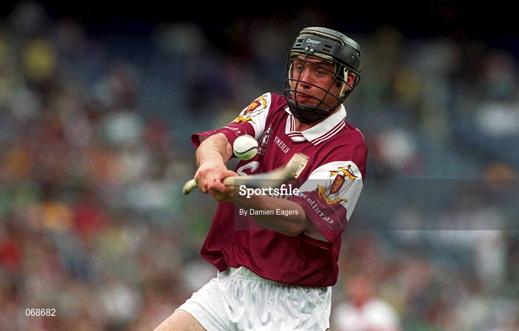 29 July 2001; Alan Kerins of Galway during the Guinness All-Ireland Senior hurling Championship Quarter-Final match between Galway and Derry at Croke Park in Dublin. Photo by Damien Eagers/Sportsfile