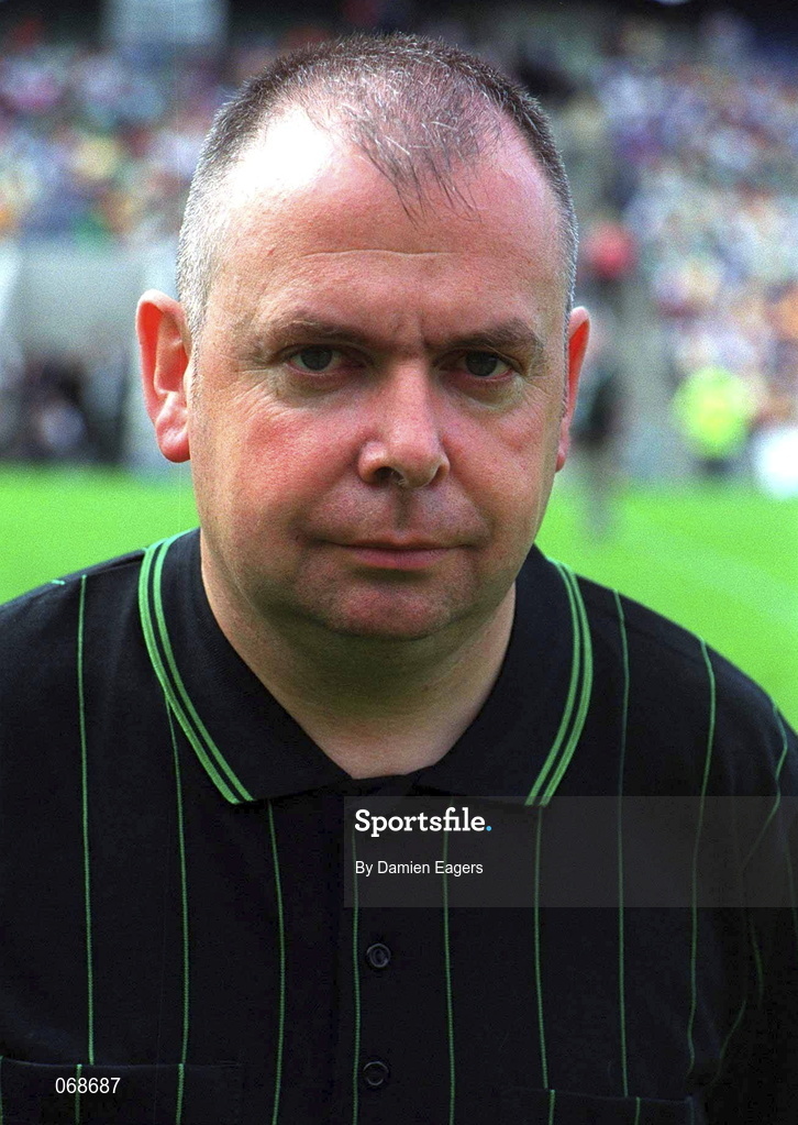 29 July 2001; Linesman Aodan MacSuibhne ahead of the Guinness All-Ireland Senior hurling Championship Quarter-Final match between Galway and Derry at Croke Park in Dublin. Photo by Damien Eagers/Sportsfile