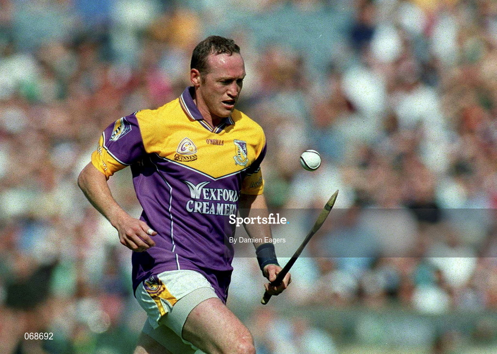 29 July 2001; Larry Murphy of Wexford during the Guinness All-Ireland Senior Hurling Championship Quarter-Final match between Wexford and Limerick at Croke Park in Dublin. Photo by Damien Eagers/Sportsfile