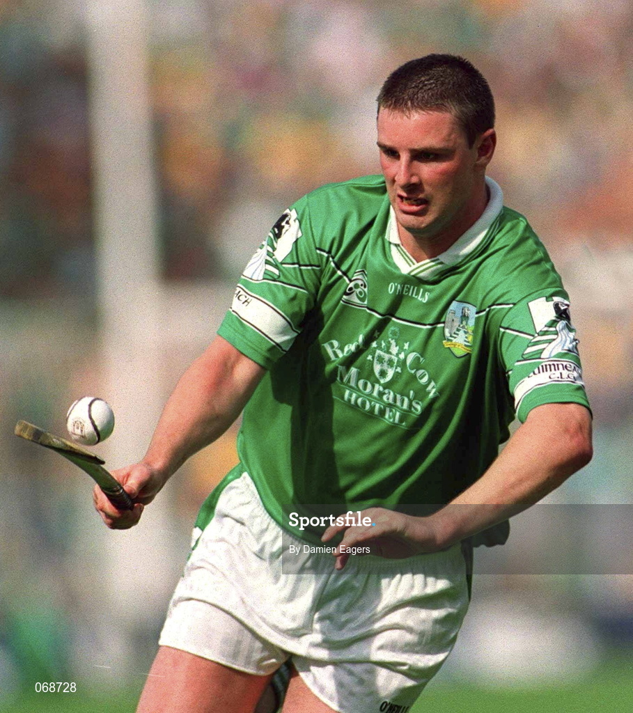 29 July 2001; Brian Begley of Limerick during the Guinness All-Ireland Senior Hurling Championship Quarter-Final match between Wexford and Limerick at Croke Park in Dublin. Photo by Damien Eagers/Sportsfile