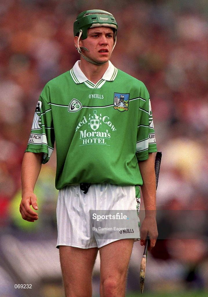 29 July 2001; Mike O'Brien iof Limerick during the Guinness All-Ireland Senior Hurling Championship Quarter-Final match between Wexford and Limerick at Croke Park in Dublin. Photo by Damien Eagers/Sportsfile