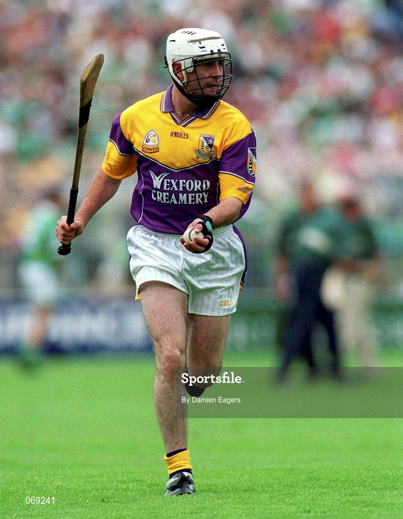 29 July 2001; Paul Codd of Wexford during the Guinness All-Ireland Senior Hurling Championship Quarter-Final match between Wexford and Limerick at Croke Park in Dublin. Photo by Damien Eagers/Sportsfile