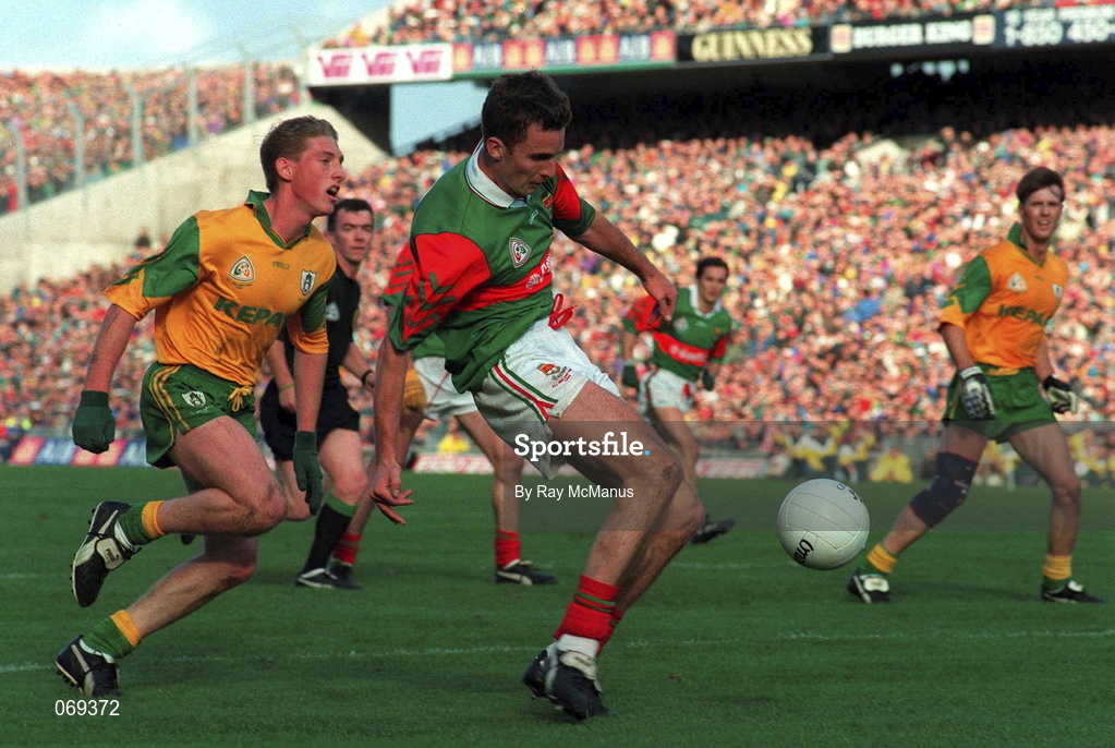 29 September 1996; Maurice Sheridan of Mayo, in action against Trevor Giles of Meath during the All-Ireland Senior Football Championship Final Replay match between Meath and Mayo at Croke Park in Dublin. Photo by Ray McManus/Sportsfile
