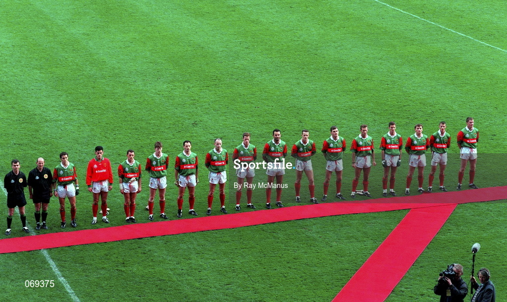 29 September 1996; Mayo team line up to meet the president ahead of the All-Ireland Senior Football Championship Final Replay match between Meath and Mayo at Croke Park in Dublin. Photo by Ray McManus/Sportsfile
