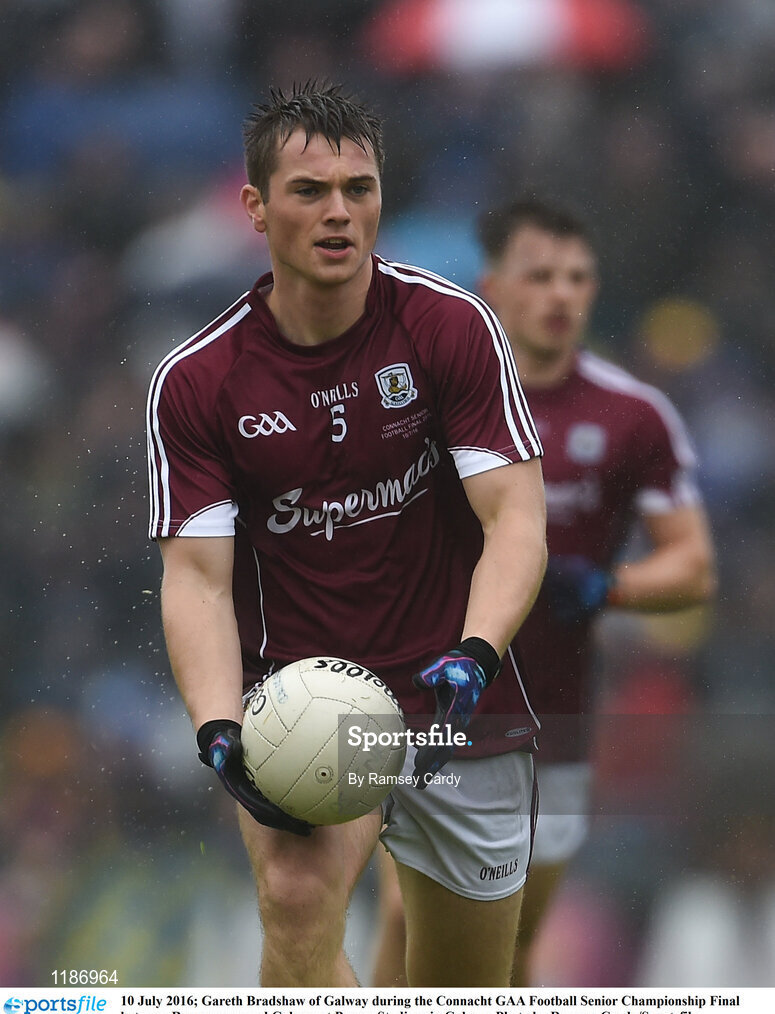 10 July 2016; Gareth Bradshaw of Galway during the Connacht GAA Football Senior Championship Final between Roscommon and Galway at Pearse Stadium in Galway. Photo by Ramsey Cardy/Sportsfile