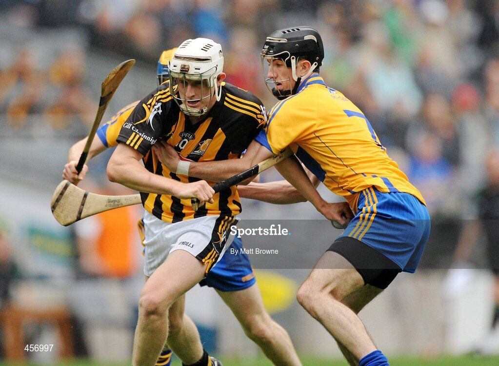 5 September 2010; John Power, Kilkenny, in action against Stephen O'Halloran, 7, and Kevin Lynch, Clare. ESB GAA Hurling All-Ireland Minor Championship Final, Kilkenny v Clare, Croke Park, Dublin. Picture credit: Matt Browne / SPORTSFILE