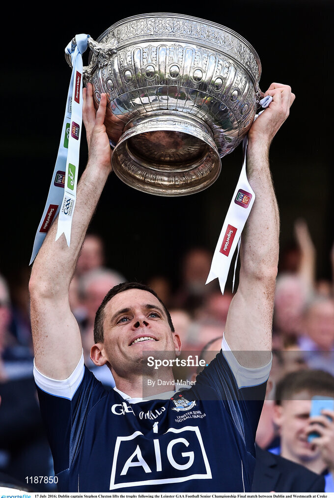 17 July 2016; Dublin captain Stephen Cluxton lifts the trophy following the Leinster GAA Football Senior Championship Final match between Dublin and Westmeath at Croke Park in Dubin. Photo by David Maher/Sportsfile