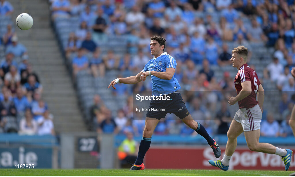 17 July 2016; Bernard Brogan of Dublin scoring his side's first goal during the Leinster GAA Football Senior Championship Final match between Dublin and Westmeath at Croke Park in Dubin. Photo by Eóin Noonan/Sportsfile