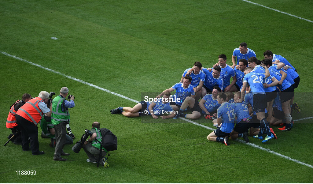 17 July 2016; Dublin players celebrate after the Leinster GAA Football Senior Championship Final match between Dublin and Westmeath at Croke Park in Dubin. Photo by Daire Brennan/Sportsfile