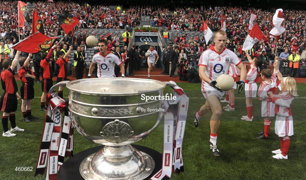 19 September 2010; Eoin Cadogan, left, and Michael Shields, Cork, run out on to the pitch past the Sam Maguire cup. GAA Football All-Ireland Senior Championship Final, Down v Cork, Croke Park, Dublin. Photo by Sportsfile