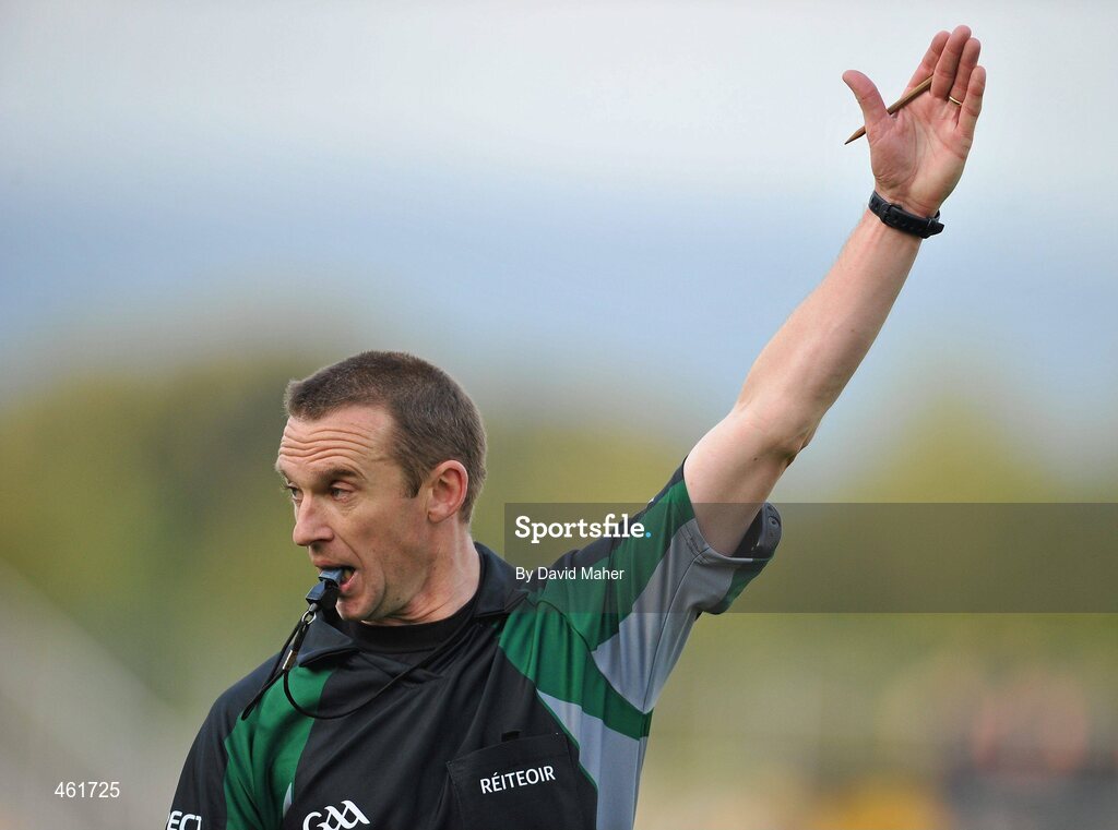 26 September 2010; Referee Michael Duffy. Sligo County Senior Football Championship Final, Eastern Harps v Tourlestrane, Markievicz Park, Sligo. Picture credit: David Maher / SPORTSFILE