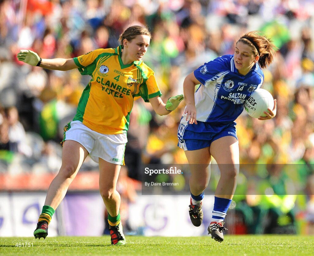 26 September 2010; SinŽad Ryan, Waterford, in action against Kelly Wilson, Donegal. TG4 All-Ireland Intermediate Ladies Football Championship Final, Donegal v Waterford, Croke Park, Dublin. Picture credit: Dáire Brennan / SPORTSFILE