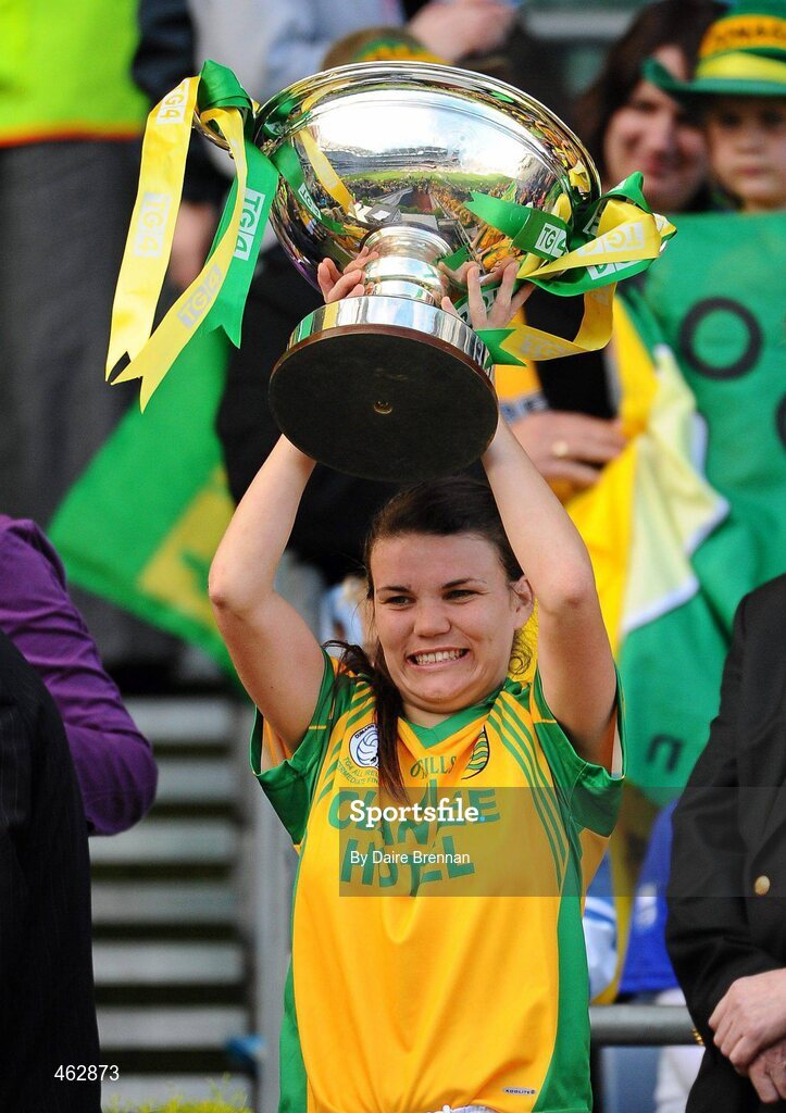 26 September 2010; Niamh Hegarty, Donegal, lifts the Mary Quinn Memorial Cup TG4 All-Ireland Intermediate Ladies Football Championship Final, Donegal v Waterford, Croke Park, Dublin. Picture credit: Dáire Brennan / SPORTSFILE