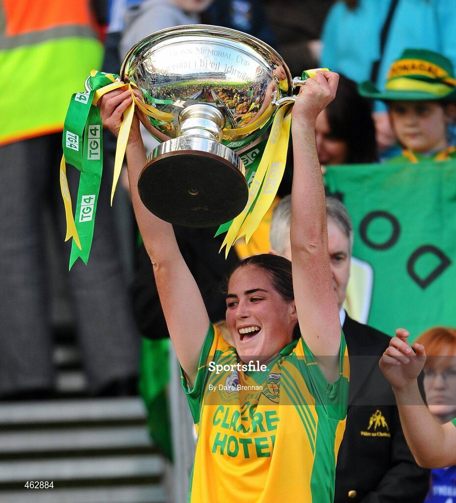 26 September 2010; Nora Stapleton, Donegal, lifts the Mary Quinn Memorial Cup TG4 All-Ireland Intermediate Ladies Football Championship Final, Donegal v Waterford, Croke Park, Dublin. Picture credit: Dáire Brennan / SPORTSFILE