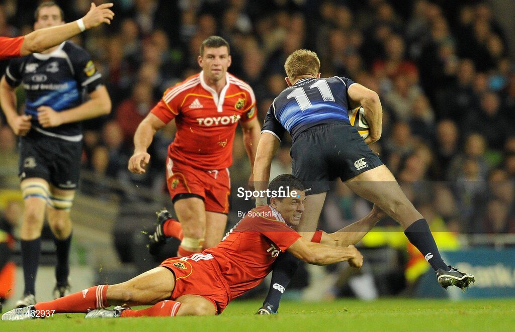 2 October 2010; Luke Fitzgerald, Leinster, is tackled by Doug Howlett, Munster. Celtic League, Leinster v Munster, Aviva Stadium, Lansdowne Road, Dublin. Photo by Sportsfile