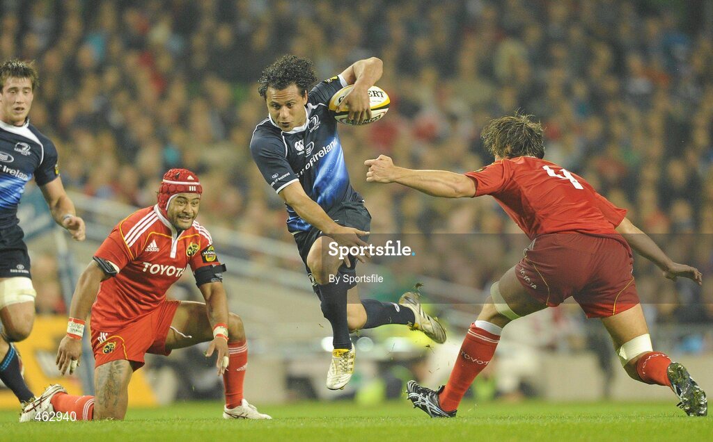 2 October 2010; Isa Nacewa, Leinster, in action against Sam Tuitupou, left, and Donncha O'Callaghan, Munster. Celtic League, Leinster v Munster, Aviva Stadium, Lansdowne Road, Dublin. Photo by Sportsfile