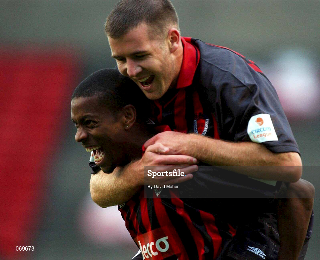 10 August 2001; Avery John of Bohemians celebrates with team-mate Stephen Caffrey after scoring his side's first goal during the eircom League Premier Division match between Bohemians and Derry City at Dalymount Park in Dublin. Photo by David Maher/Sportsfile