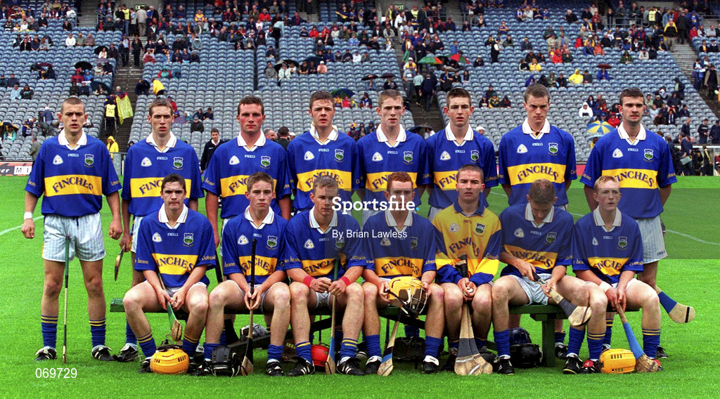 12 August 2001; The Tipperary team prior to the All-Ireland Minor Hurling Championship Semi-Final match between Galway and Tipperary at Croke Park in Dublin. Photo by Brian Lawless/Sportsfile