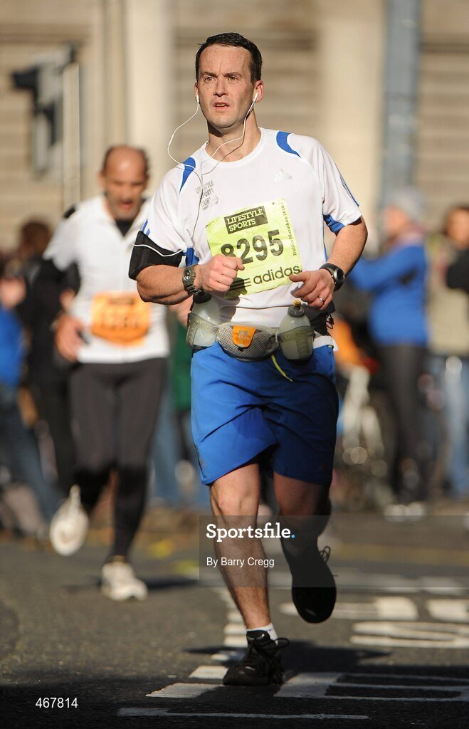 25 October 2010; Shane McAuley  in action during the Lifestyle Sports - adidas Dublin Marathon 2010, Merrion Square, Dublin. Picture credit: Barry Cregg / SPORTSFILE