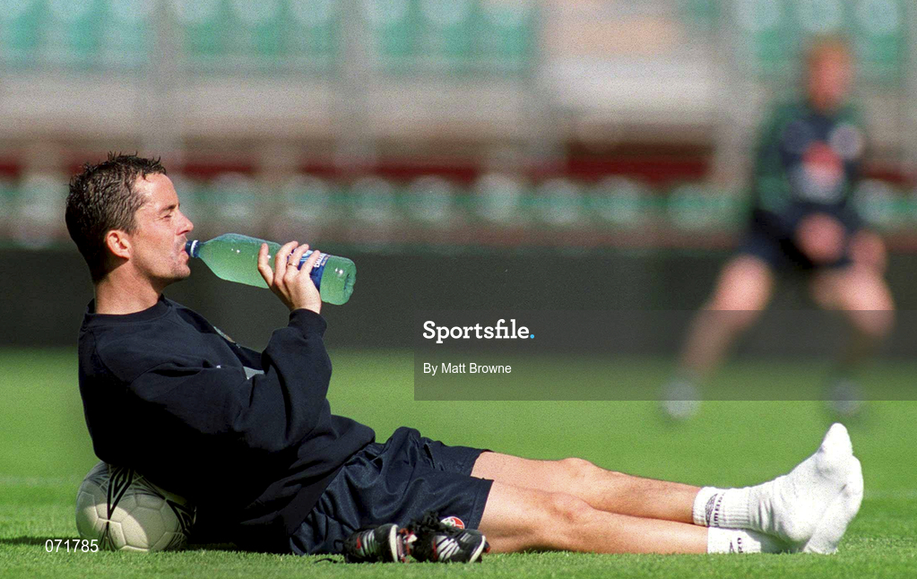 31 August 2001; Gary Kelly during a Republic of Ireland training session at Lansdowne Road in Dublin. Photo by Matt Browne/Sportsfile