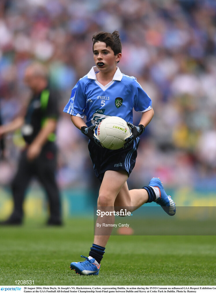 28 August 2016; Oisín Doyle, St Joseph's NS, Hacketstown, Carlow, representing Dublin, in action during the INTO Cumann na mBunscol GAA Respect Exhibition Go Games at the GAA Football All-Ireland Senior Championship Semi-Final game between Dublin and Kerry at Croke Park in Dublin. Photo by Ramsey Cardy/Sportsfile