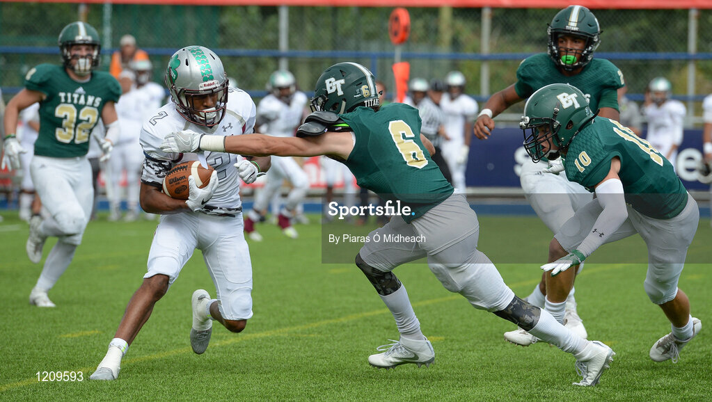 2 September 2016; Jorge Portorreal of St. Peters Prep in action against Ryan Davis of Blessed Trinity. Donnybrook Stadium hosted a triple-header of high school American football games today as part of the Aer Lingus College Football Classic. Six top high school teams took part in the American Football Showcase with all proceeds from the game going to Special Olympics Ireland, the official charity partner to the Aer Lingus College Football Classic. High School American Football Showcase match between Blessed Trinity of Atlanta, Georgia and St. Peters Prep of Jersey City, New Jersey at Donnybrook Stadium in Dublin. Photo by Piaras Ó Mídheach/Sportsfile