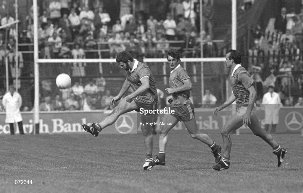 24 August 1986; Eoin 'Bomber' Liston of Kerry in action against Mick Lyons of Meath during the All-Ireland Senior Football Championship Semi-final match between Meath and Kerry at Croke Park in Dublin. Photo by Ray McManus/Sportsfile