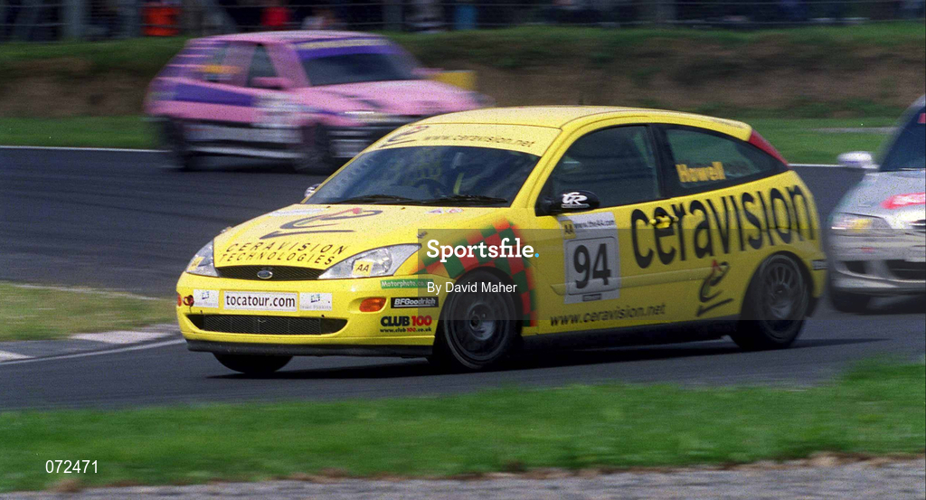 17 June 2001; Gareth Howell in action during the Feature Race during Round 5 of the British Touring Car Championship at Mondello Park in Naas, Kildare. Photo by David Maher/Sportsfile