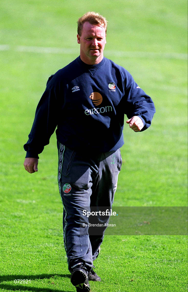 31 August 2001; Republic of Ireland security Tony Hickey during a Republic of Ireland training session at Lansdowne Road in Dublin. Photo by Brendan Moran/Sportsfile