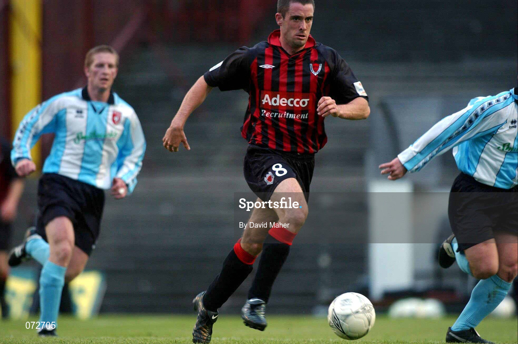 10 August 2001; Fergal Harkin of Bohemians during the eircom League Premier Division match between Bohemians and Derry City at Dalymount Park in Dublin. Photo by David Maher/Sportsfile