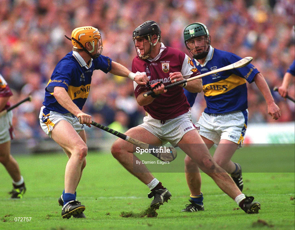 9 September 2001; Joe Rabbitte of Galway in action against David Kennedy, left, and Paul Ormonde of Tipperary during the Guinness All-Ireland Senior Hurling Championship Final match between Tipperary and Galway at Croke Park in Dublin. Photo by Damien Eagers/Sportsfile
