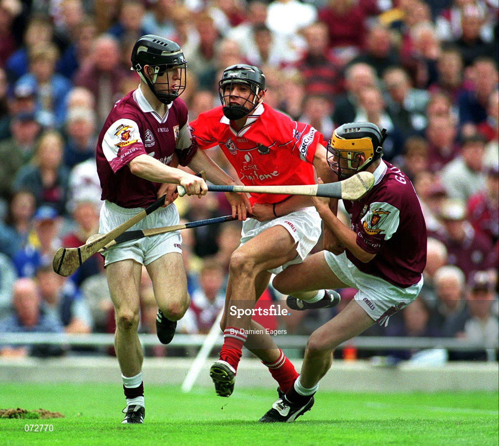 9 September 2001; Setanta Ó hAilpín of Cork in action against Tony Og Regan, left, and Cathal Dervan of Galway during the All-Ireland Minor Hurling Championship Final between Cork and Galway at Croke Park in Dublin. Photo by Damien Eagers/Sportsfile