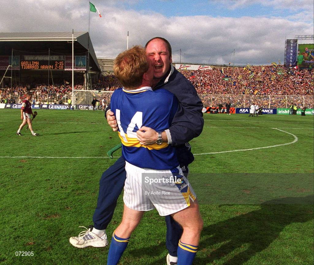 9 September 2001; Tipperary's Declan Ryan celebrates with John Leahy following the Guinness All-Ireland Senior Hurling Championship Final match between Tipperary and Galway at Croke Park in Dublin. Photo by Aoife Rice/Sportsfile