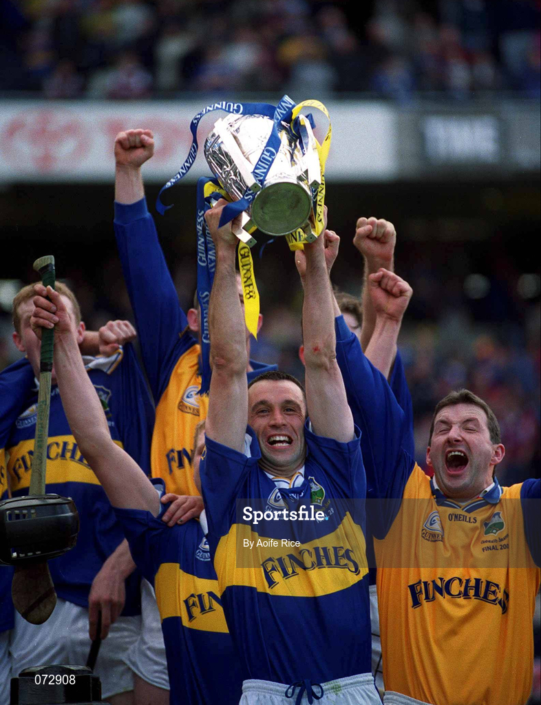 9 September 2001; Tipperary's captain Thomas Dunne lifts the Liam MacCarthy cup following his side's victory in the Guinness All-Ireland Senior Hurling Championship Final match between Tipperary and Galway at Croke Park in Dublin. Photo by Aoife Rice/Sportsfile