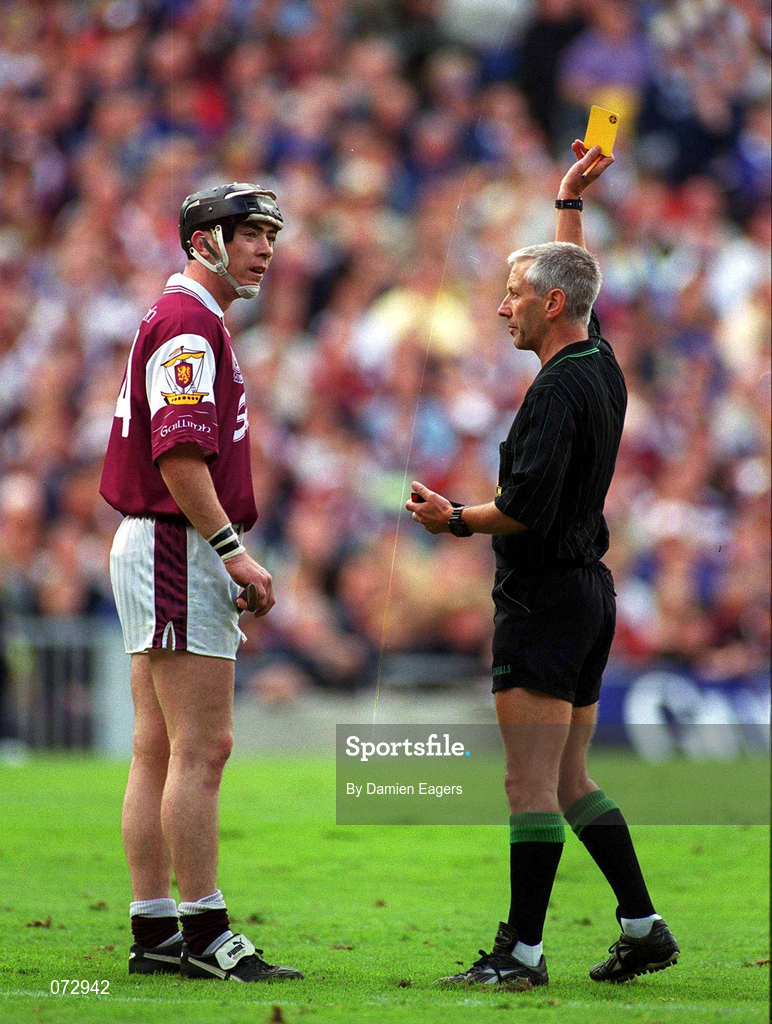 9 September 2001; Eugene Cloonan of Galway is shown a yellow card by referee Pat O'Connor during the Guinness All-Ireland Senior Hurling Championship Final match between Tipperary and Galway at Croke Park in Dublin. Photo by Damien Eagers/Sportsfile