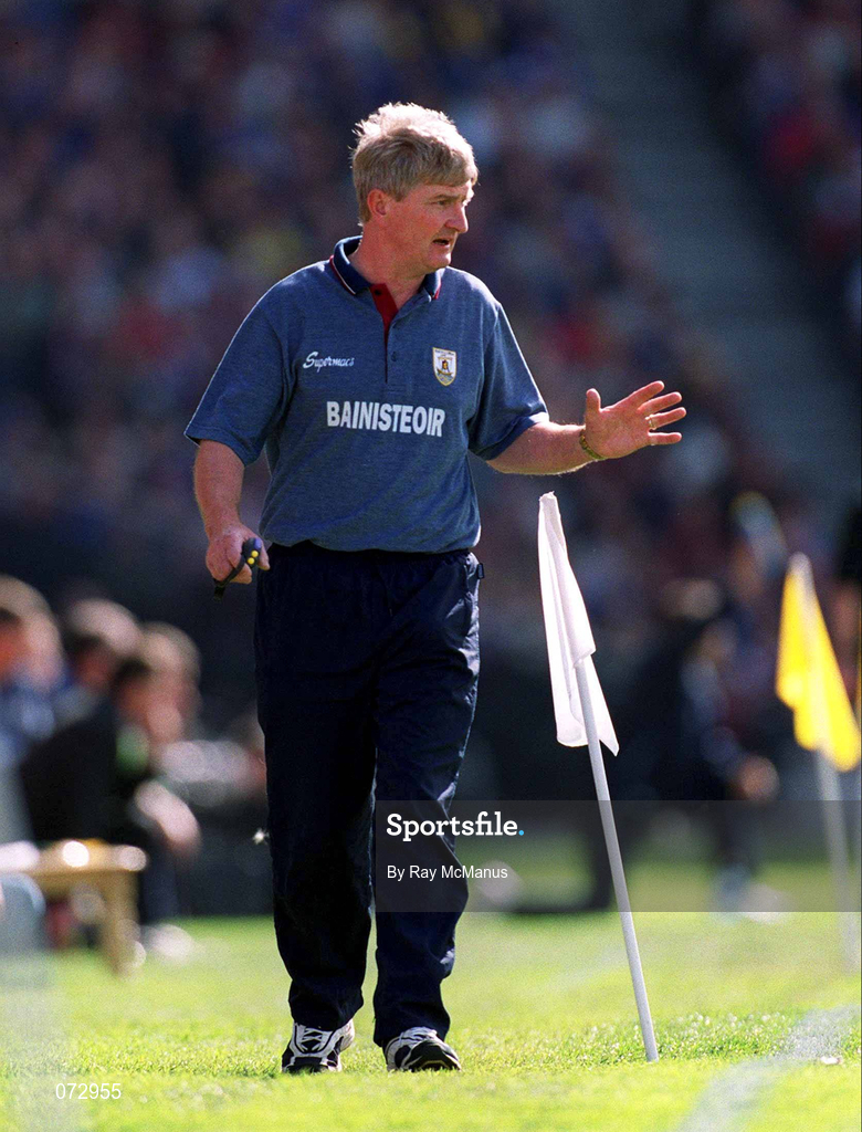 9 September 2001; Galway manager Noel Lane during the Guinness All-Ireland Senior Hurling Championship Final match between Tipperary and Galway at Croke Park in Dublin. Photo by Ray McManus/Sportsfile