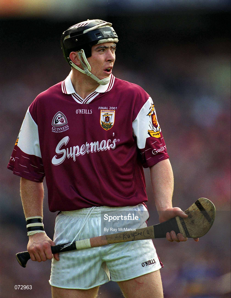 9 September 2001; Eugene Cloonan of Galway during the Guinness All-Ireland Senior Hurling Championship Final match between Tipperary and Galway at Croke Park in Dublin. Photo by Ray McManus/Sportsfile